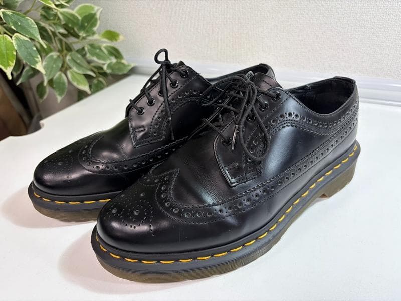 美品☆Dr.Martens　ドクターマーチン　イエローステッチブローグシューズ