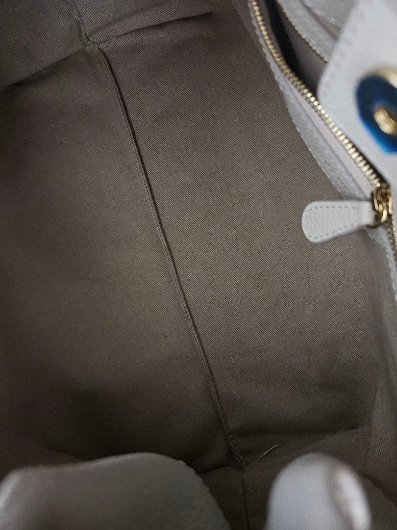 専用【メルカリ便送料込】ポレーヌ　ヌメロヌフ 白 ホワイト