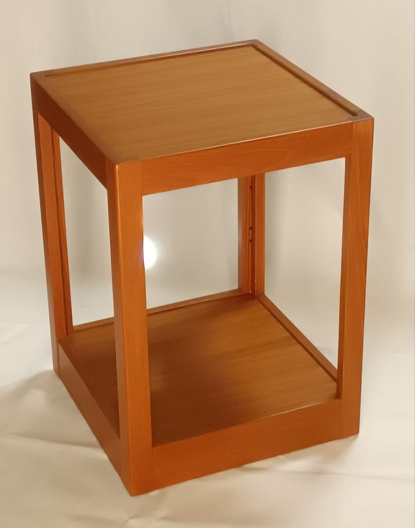 デンマーク　Artex社製チーク材　置台・サイドテーブル　北欧家具