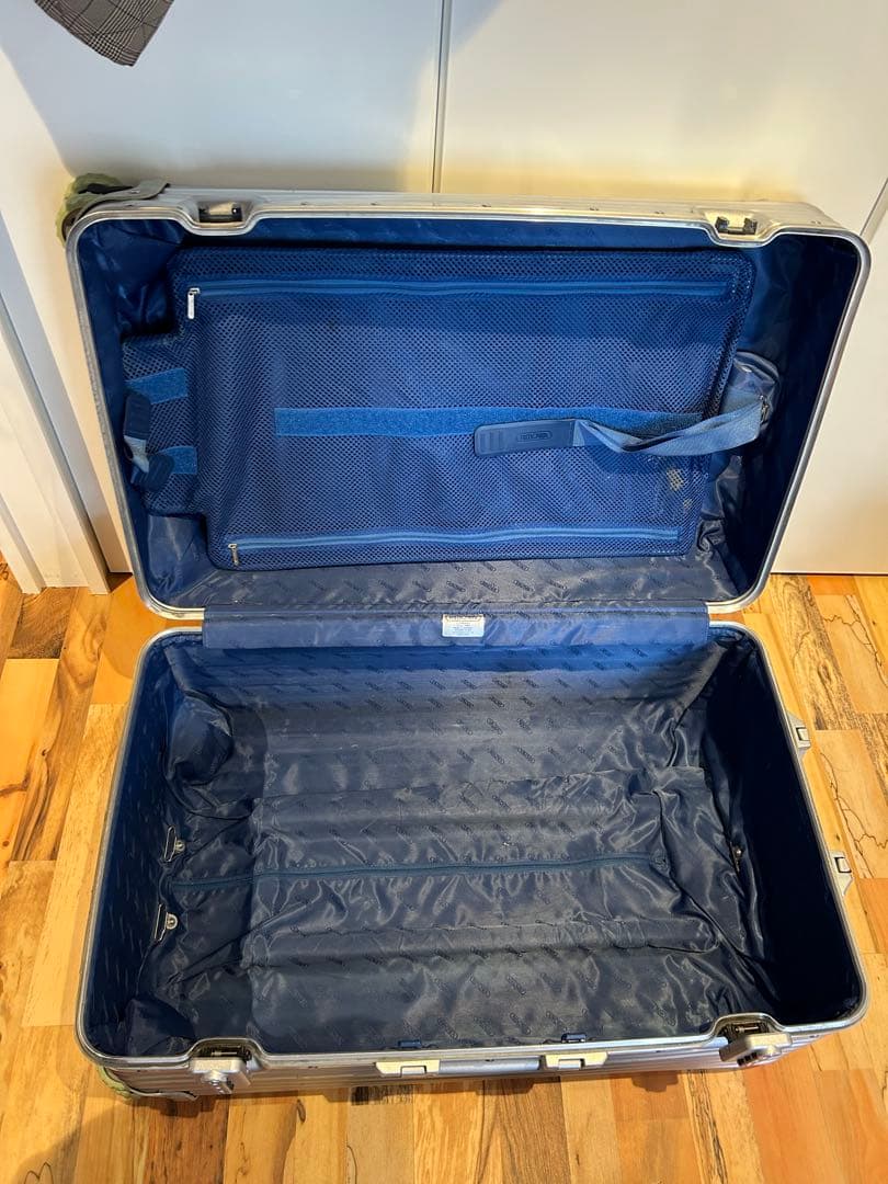 リモワ トパーズ スポーツ　923.75.00.4　89リットル　4輪