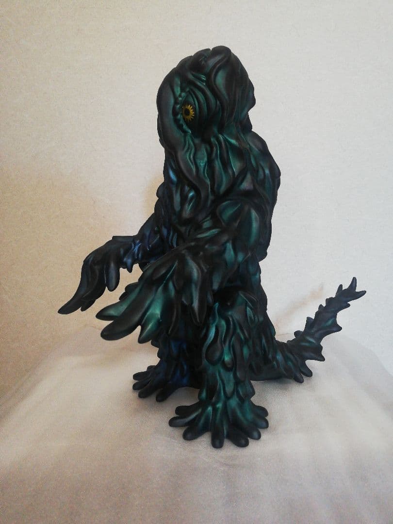 マルサン・ヘドラ・Painted by 吉阪隆・Blue ＆ Green