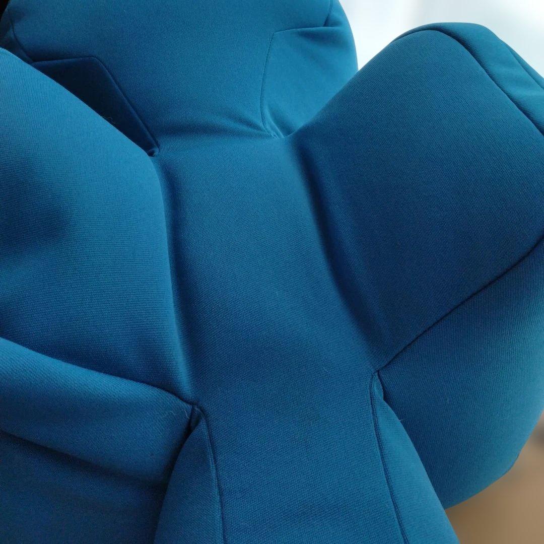 OneAid リラクッションM青