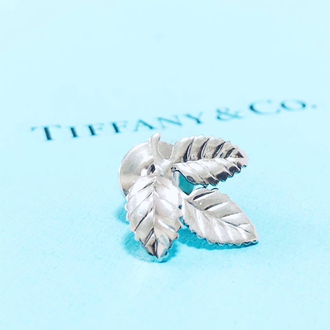 TIFFANY リーフ ピンブローチ シルバー D2412093