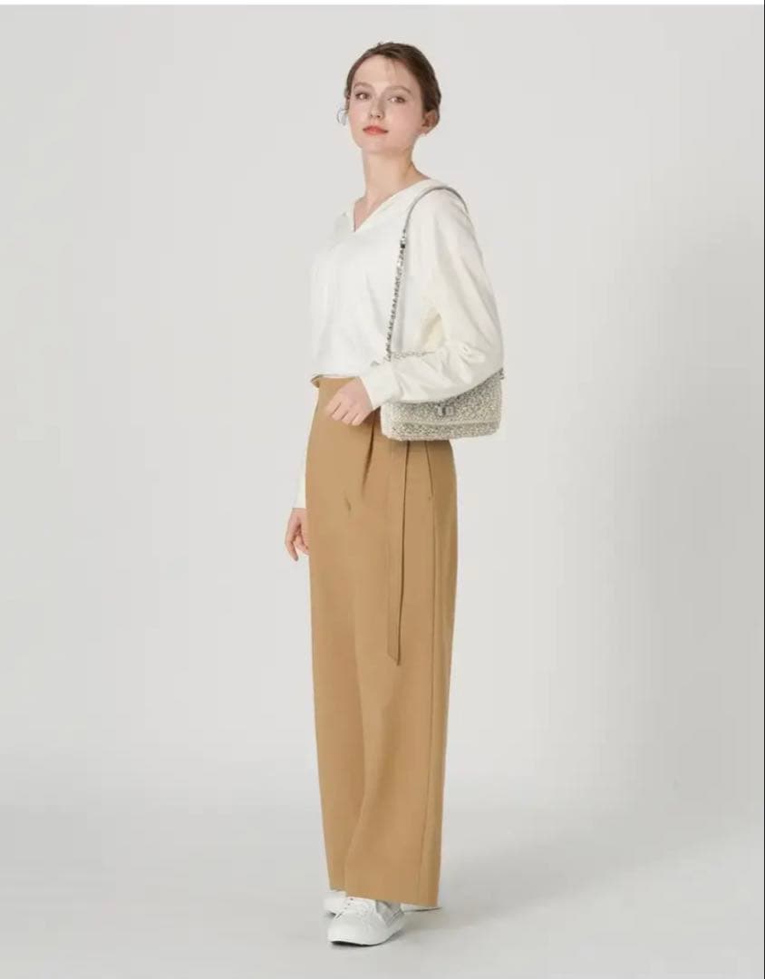 アンテプリマ　ルッケット　ミディアム　オーロラホワイト