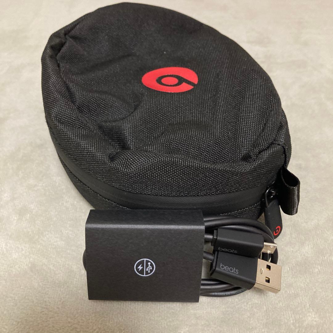 Beats Solo3 ワイヤレスヘッドホン レッド