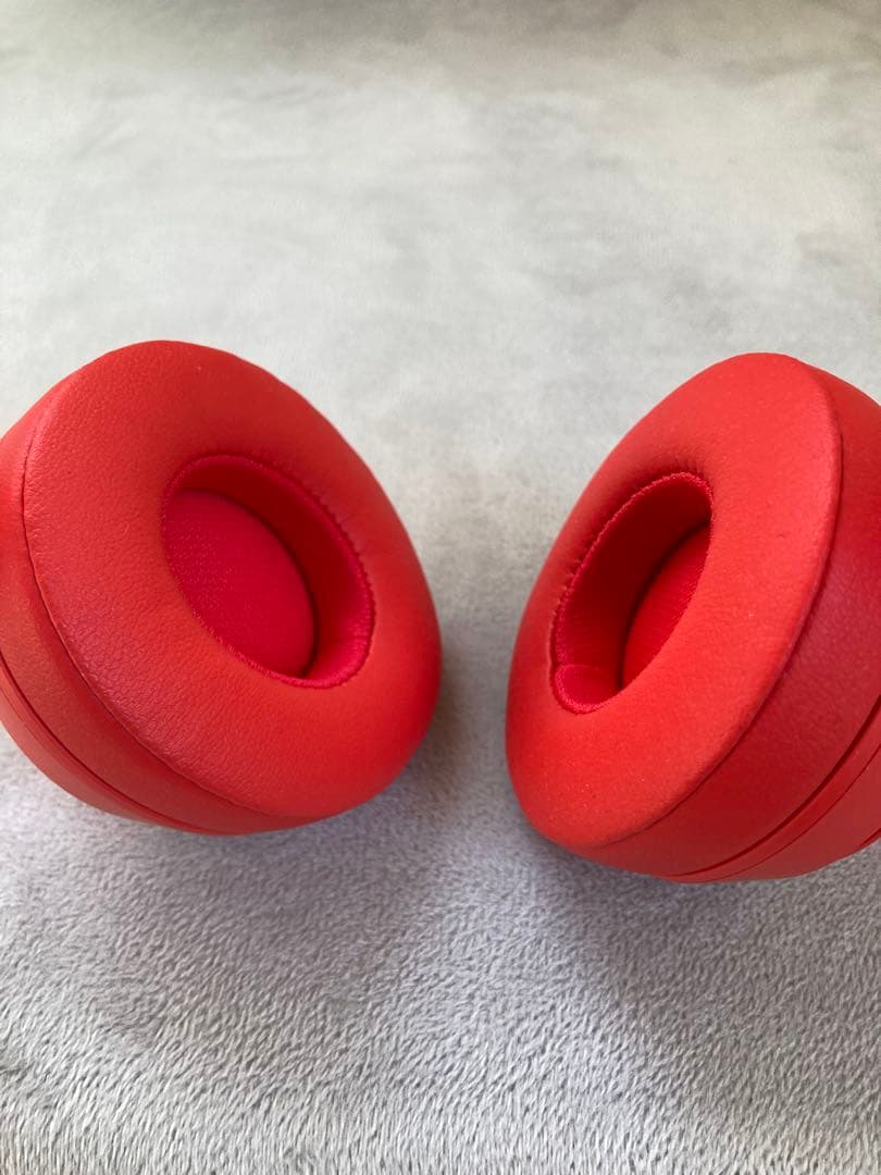 Beats Solo3 ワイヤレスヘッドホン レッド