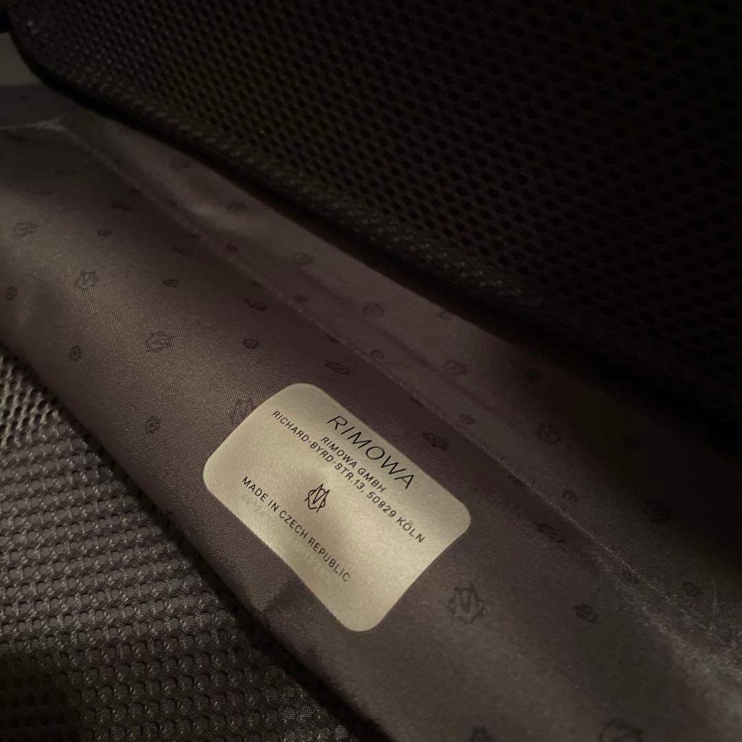 【新品】RIMOWAリモワEssential CABIN 36L