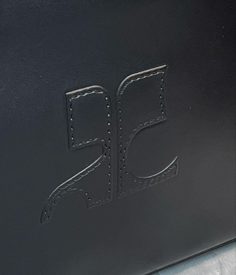 Courreges アクセサリーポーチ ハンドバッグ レザー 本革