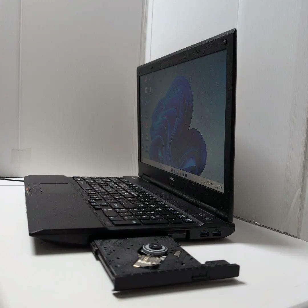 ノートPCたっぷり容量SSD960GB　NEC黒いPC