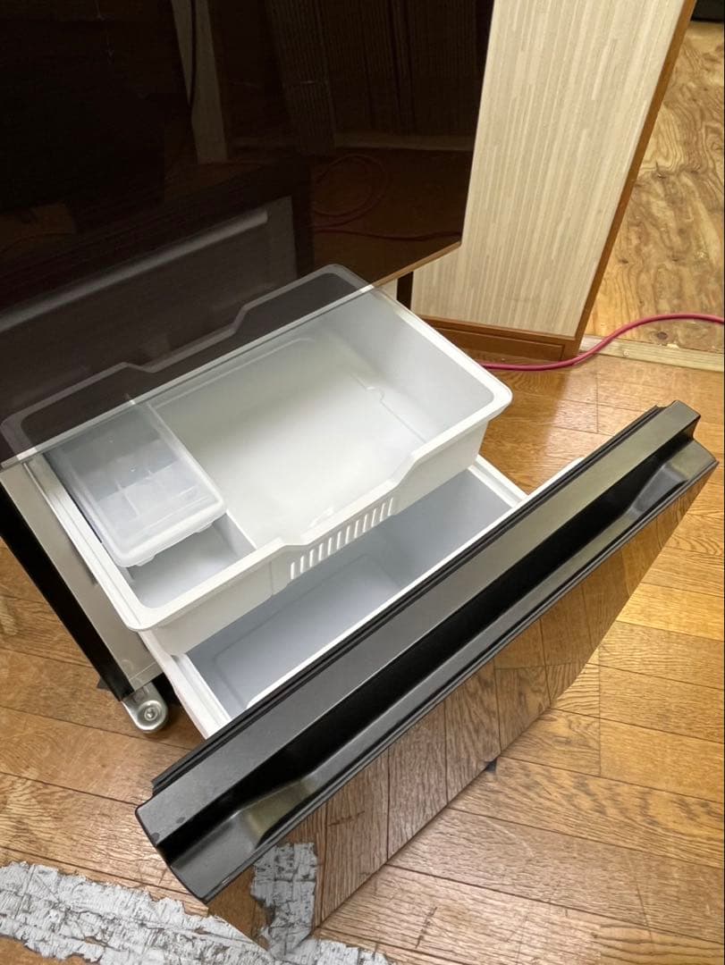 #44 冷蔵庫 Hisense 2023 135L HR-G13C-BR 右開き