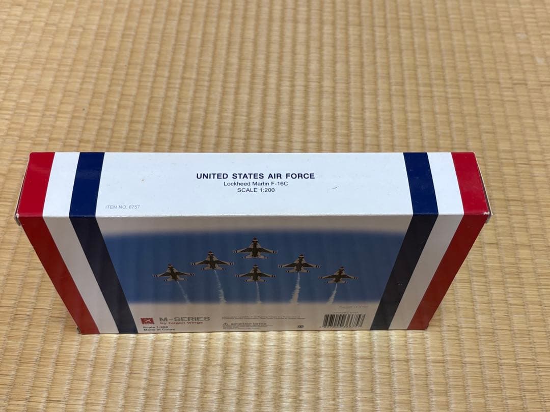 2009年 サンダーバーズ F-16 6機セット　1:200スケール