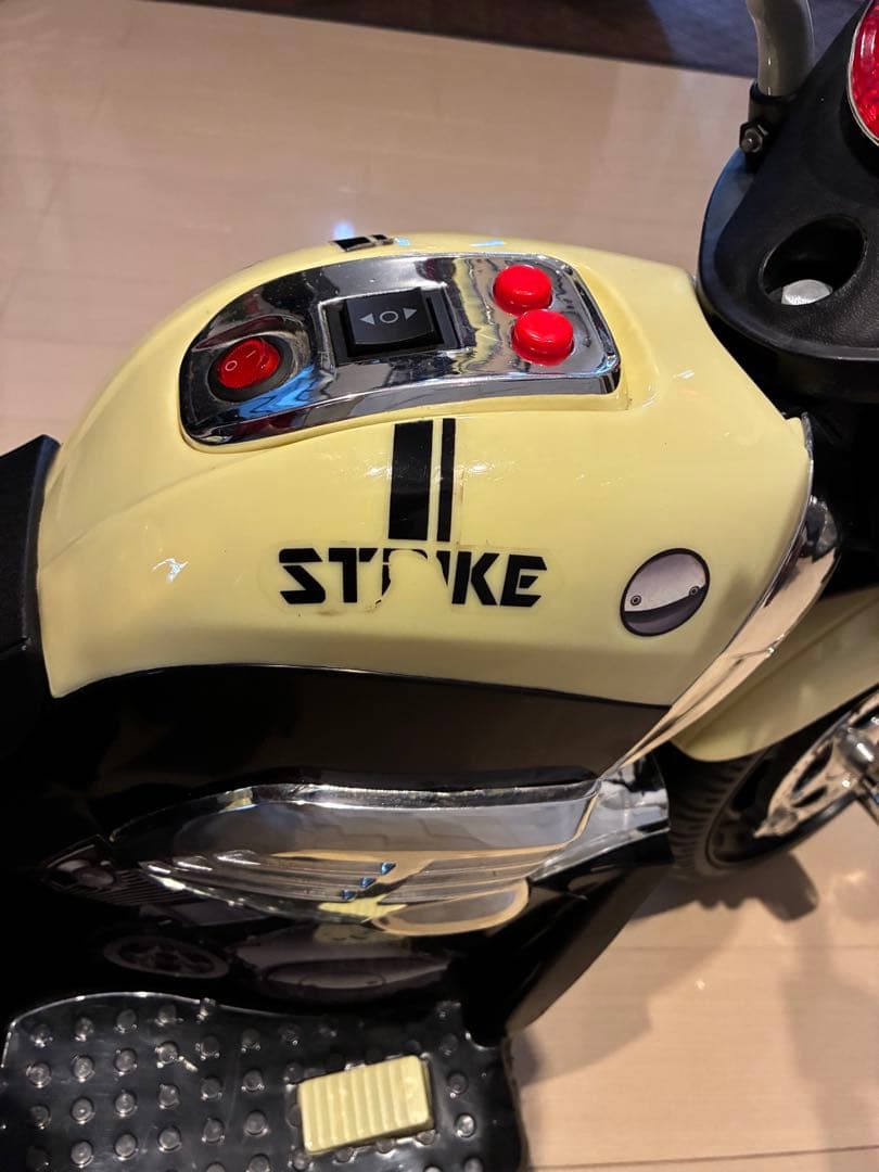 AMG バイクと車のセット LEDライト付き