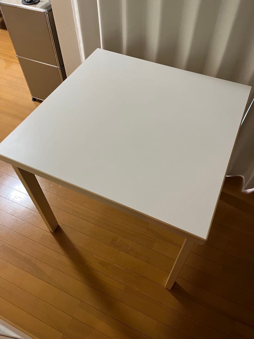 【00.020907】artek 81C テーブル　ホワイトラミネート