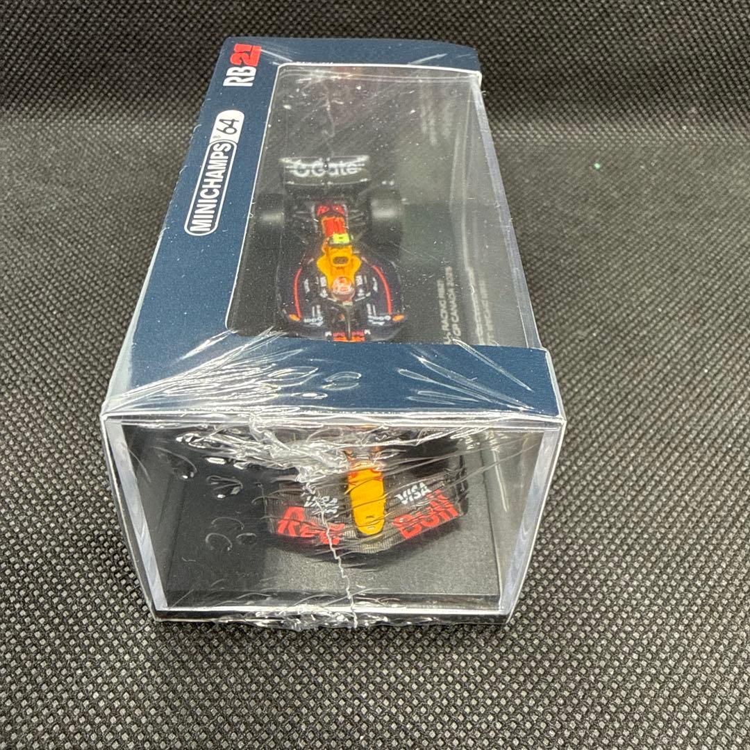 ミニチャンプス 1/64 Red Bull RB21 角田裕毅 カナダGP