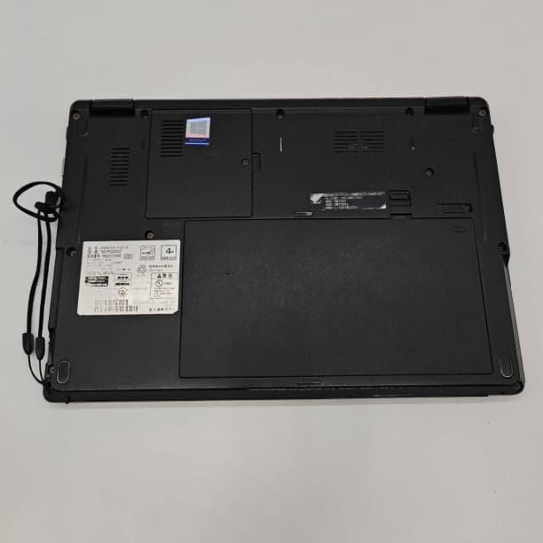 タッチパネル フルHD 12 富士通 i7-7 SSD256GB オフィス