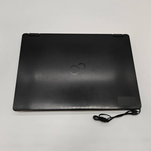 タッチパネル フルHD 12 富士通 i7-7 SSD256GB オフィス