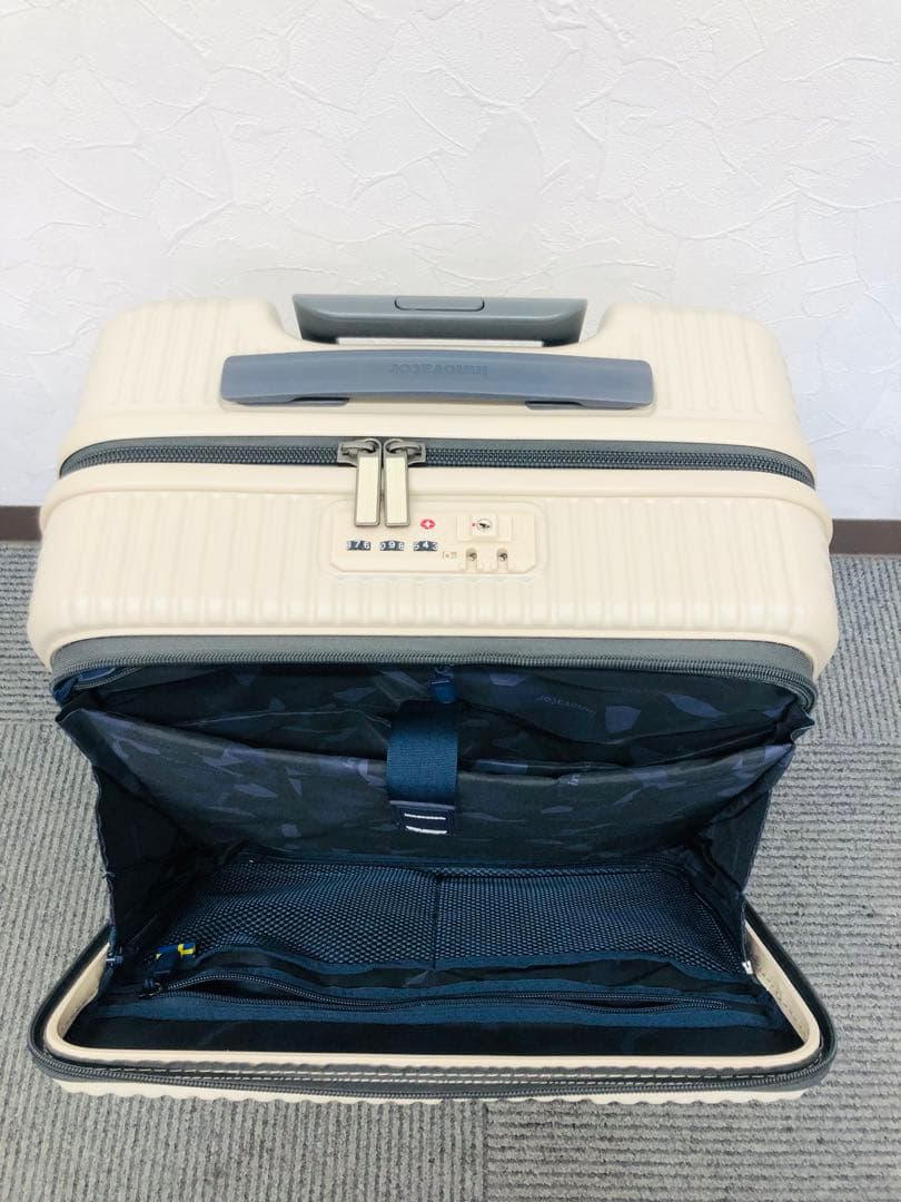 美品！ イノベーター 機内持ち込み可能サイズ