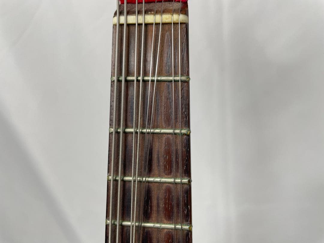 ラファエル・カラーチェ No.26 マンドリン