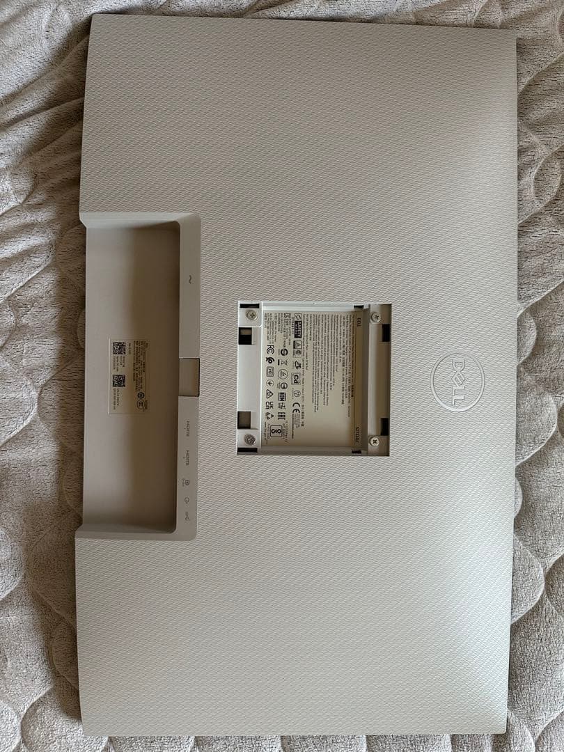 DELL 液晶モニター　S2722QC