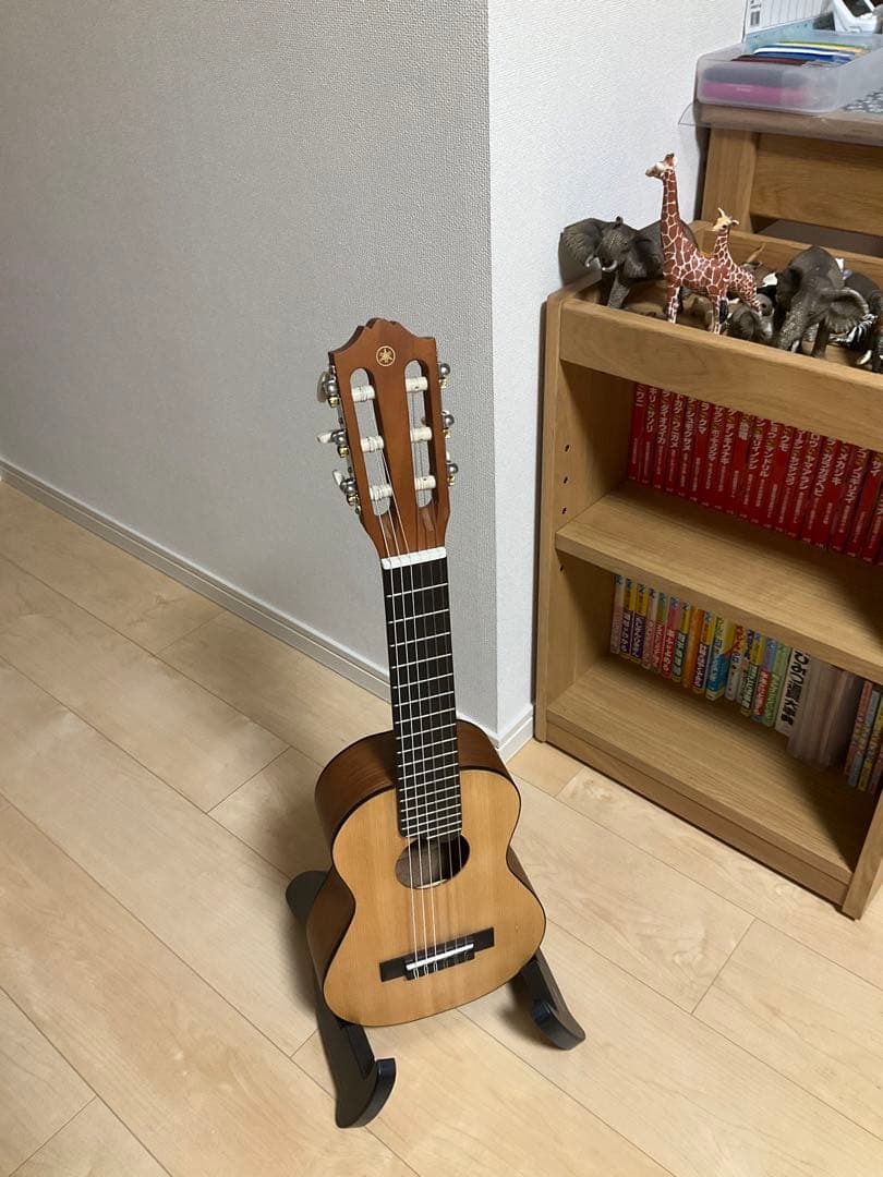 引取限定！Yamaha ギタレレGL1 ヤマハ スタンドプレゼント