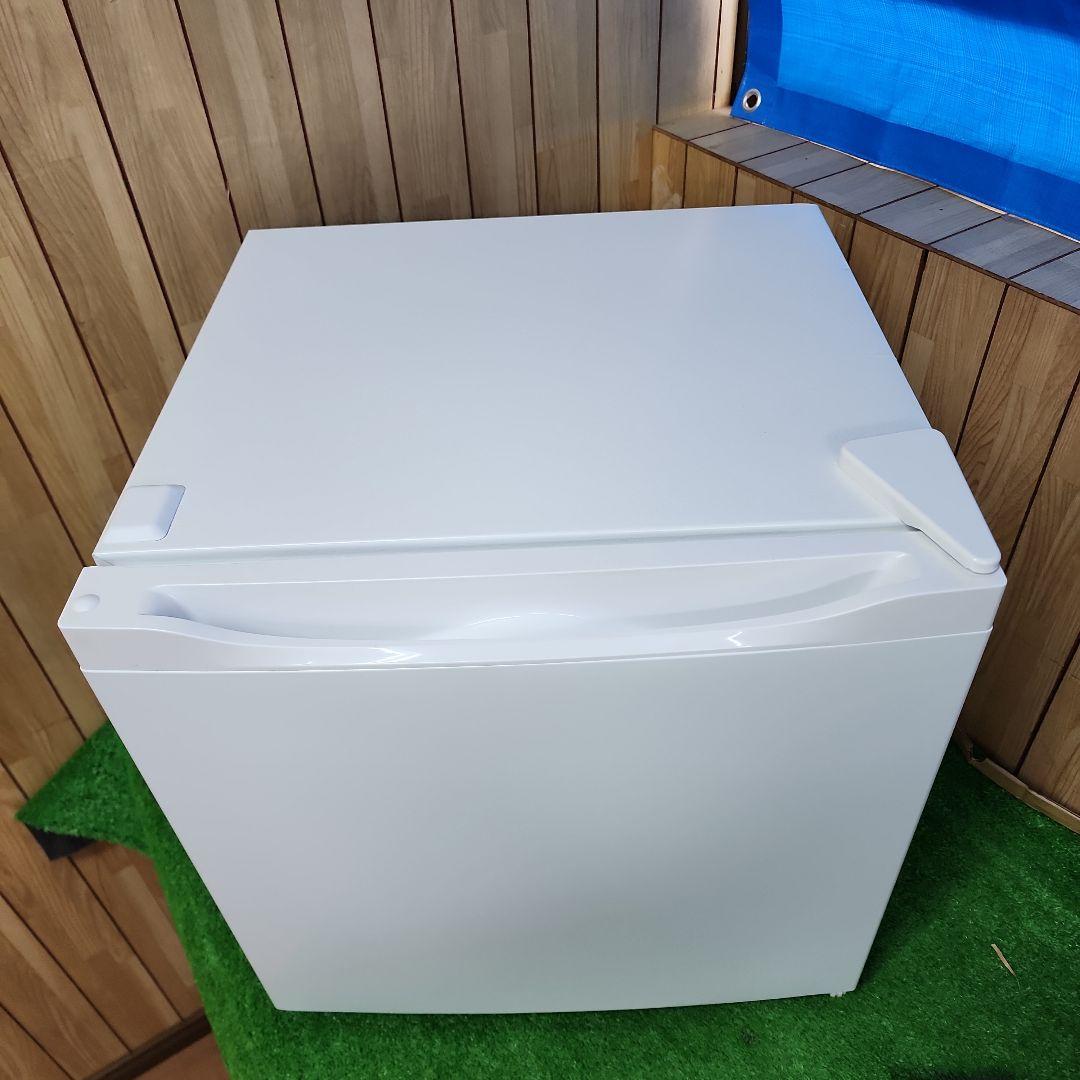 S31★美品 MAXZEN　22年製　冷凍庫JR031ML01WH 保証付き