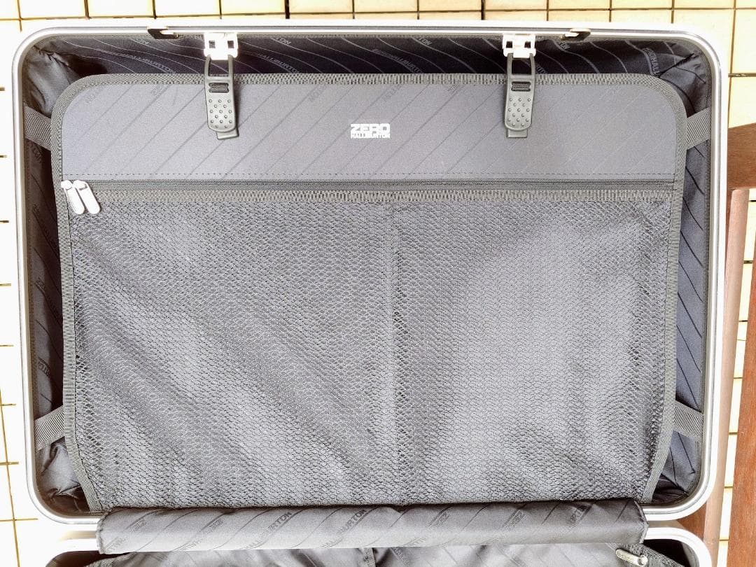 ゼロハリバートン 68ℓ 4輪 ZRP-F 限定ver TSAロック