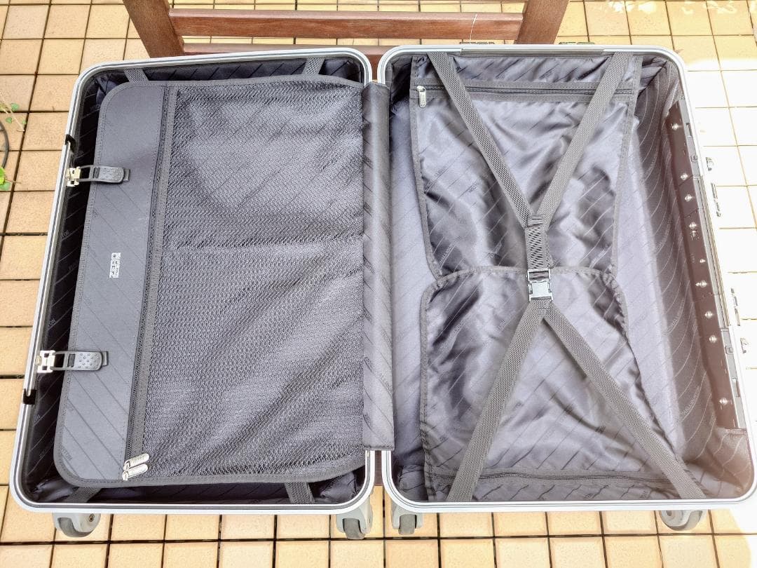 ゼロハリバートン 68ℓ 4輪 ZRP-F 限定ver TSAロック