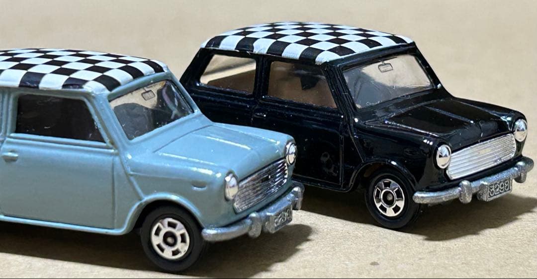 訳あり トミカ ミニクーパー チェックデザイン 2台セット