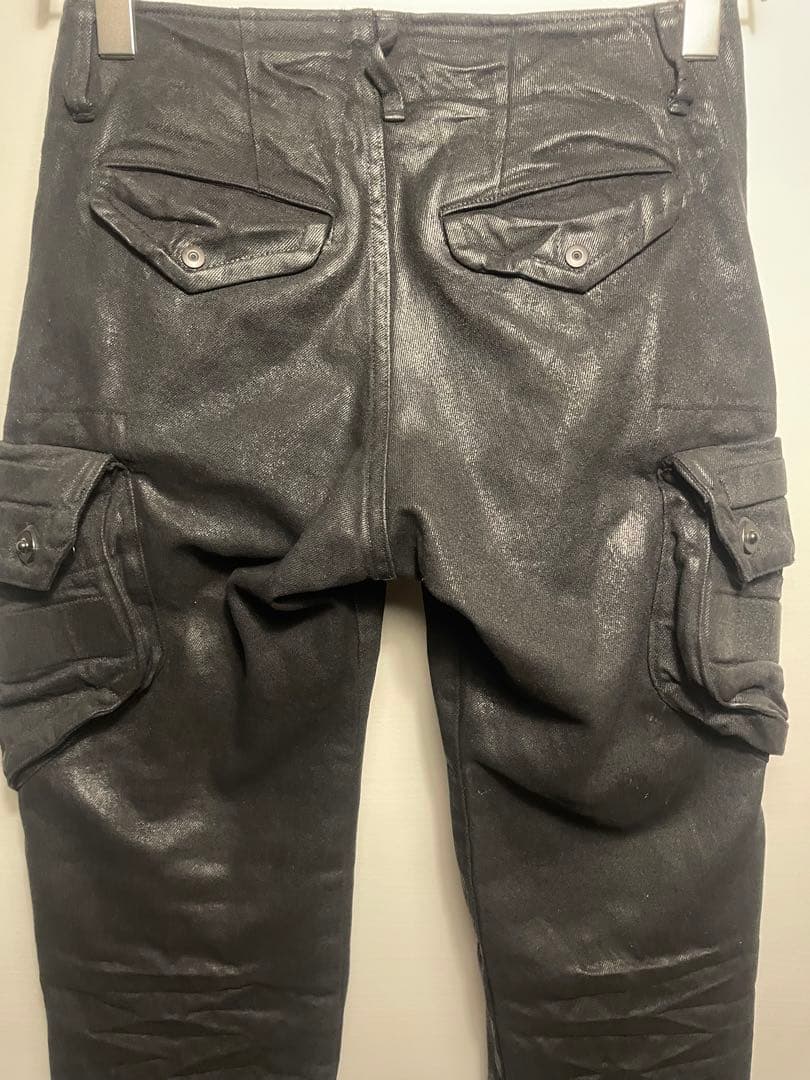 絶*ン様 Julius ユリウス 25SSコーティングガスマスクパンツ 899P