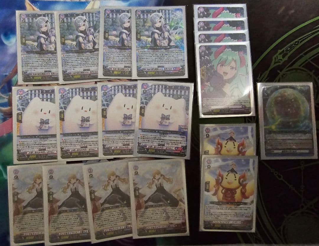 ヴァンガード 八雲べに 胡桃のあ 4コン デッキパーツ スリーブ付き