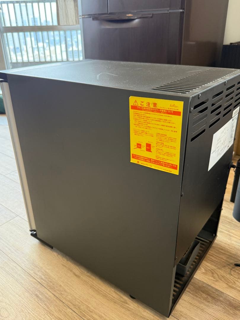 Funvino ファンヴィーノ ワインセラー12本収納　稼働確認済み　引取可