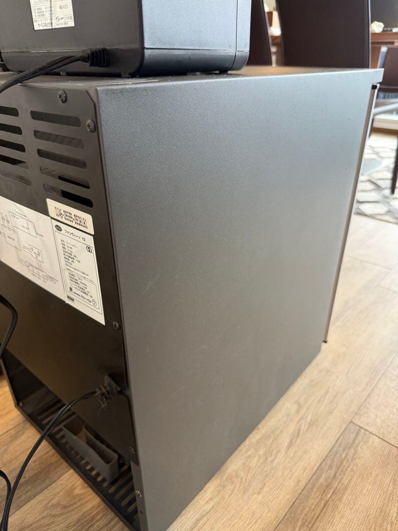 Funvino ファンヴィーノ ワインセラー12本収納　稼働確認済み　引取可