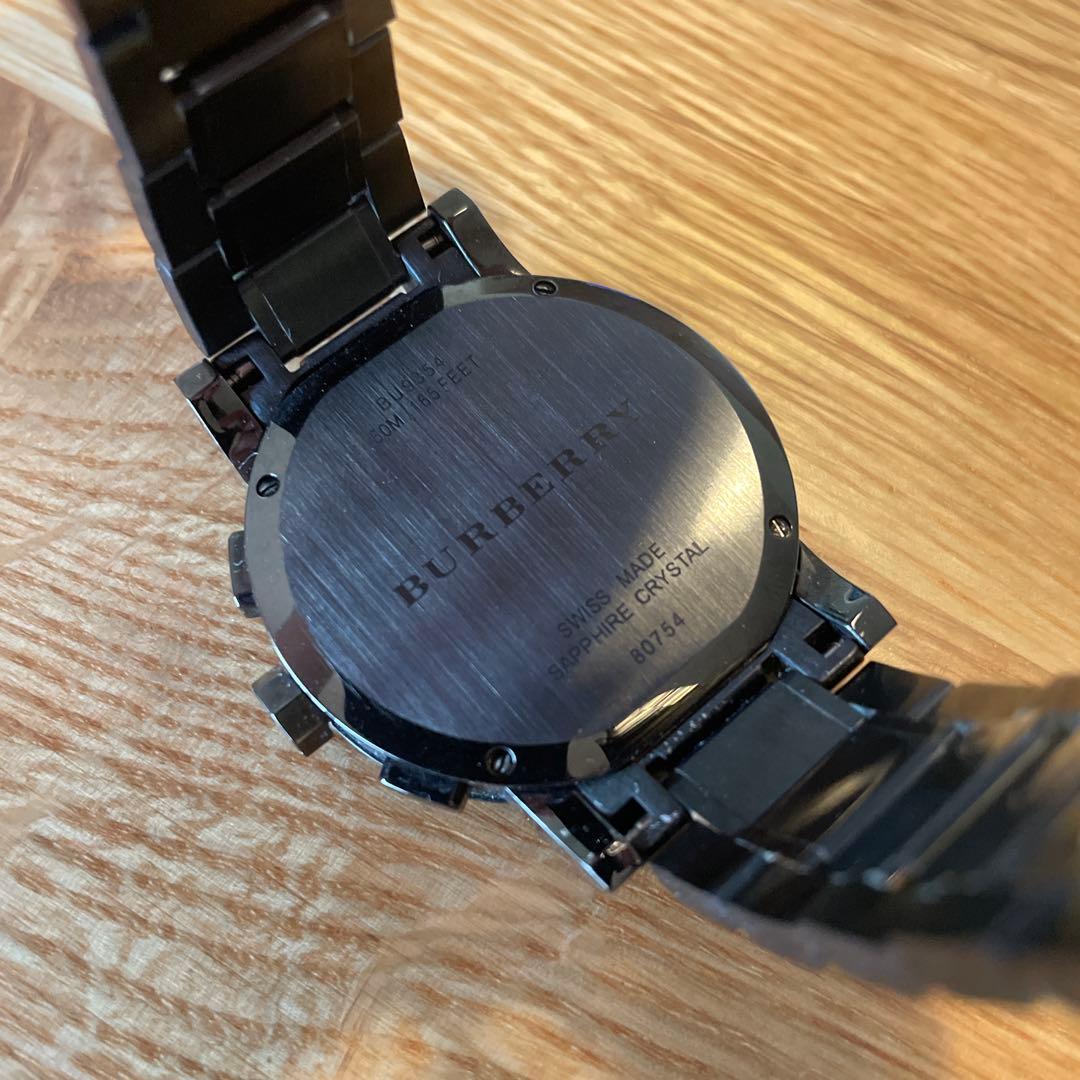 BURBERRY ブラック アナログ腕時計　箱付き　説明書付き