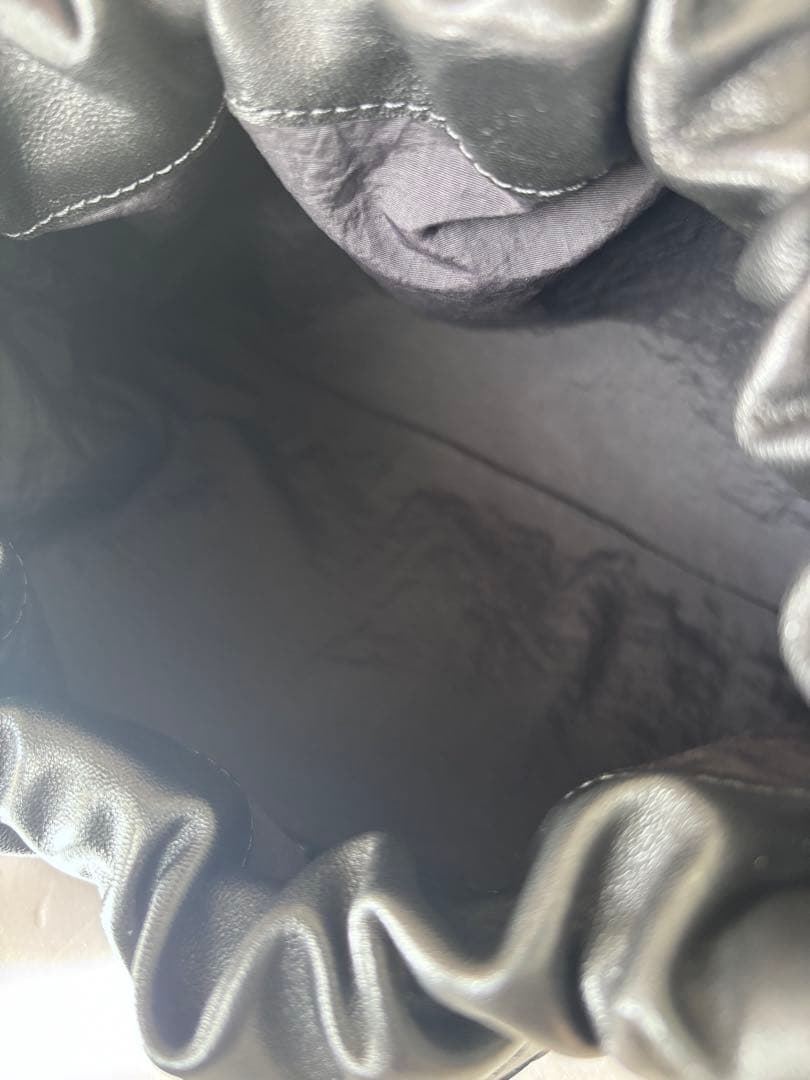 新品　ラムレザー　ダストバッグ　イントレ　ブラック　編み込みショルダーバッグ