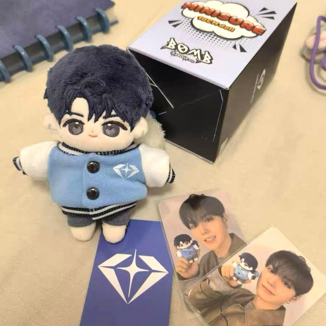 treasure ジフン minisure ぬいぐるみ ドール bomb