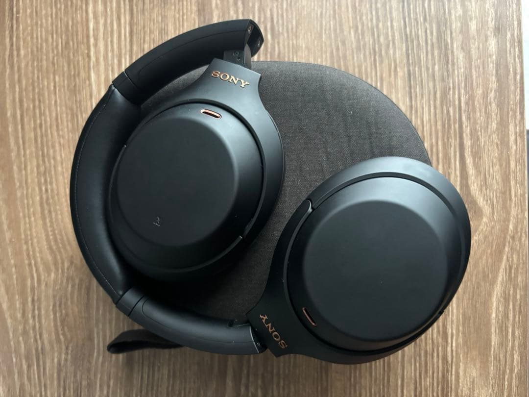 SONY WH-1000XM4 ブラック ワイヤレスヘッドホン　箱あり