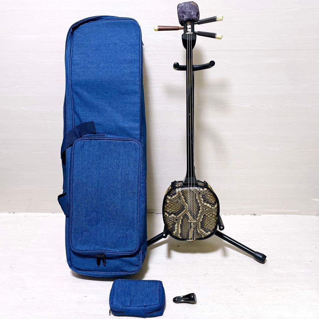 【美品】沖縄三線 本革 蛇柄 強化張り 沖縄三味線 和楽器 ソフトケース
