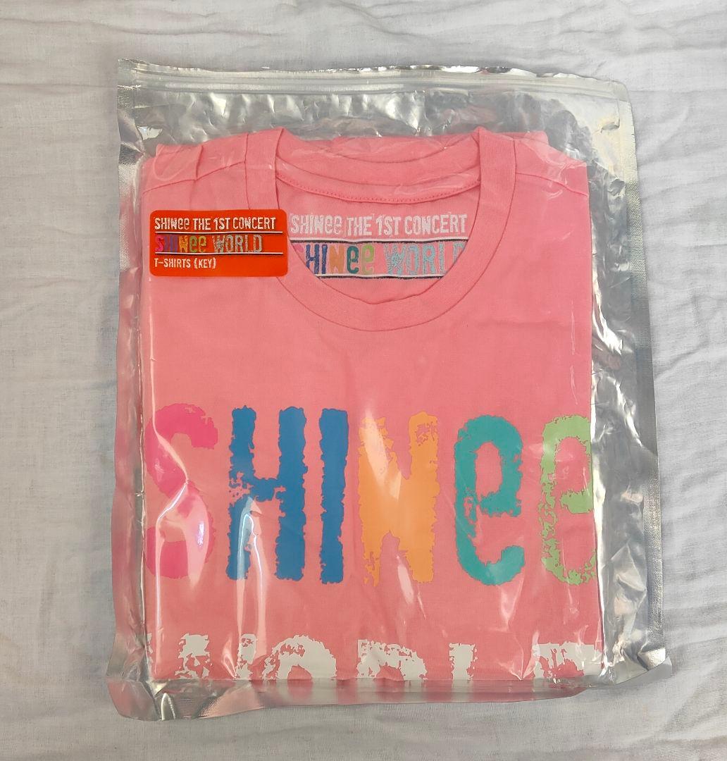 SHINee WORLD 1stコンサート KEY Tシャツ