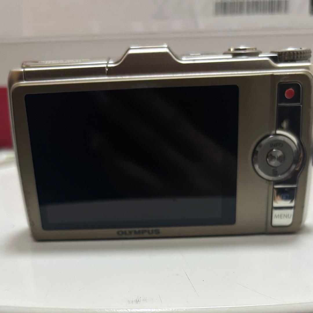 Olympus SH-25MR 16MP コンパクトデジタルカメラ（ゴールド）