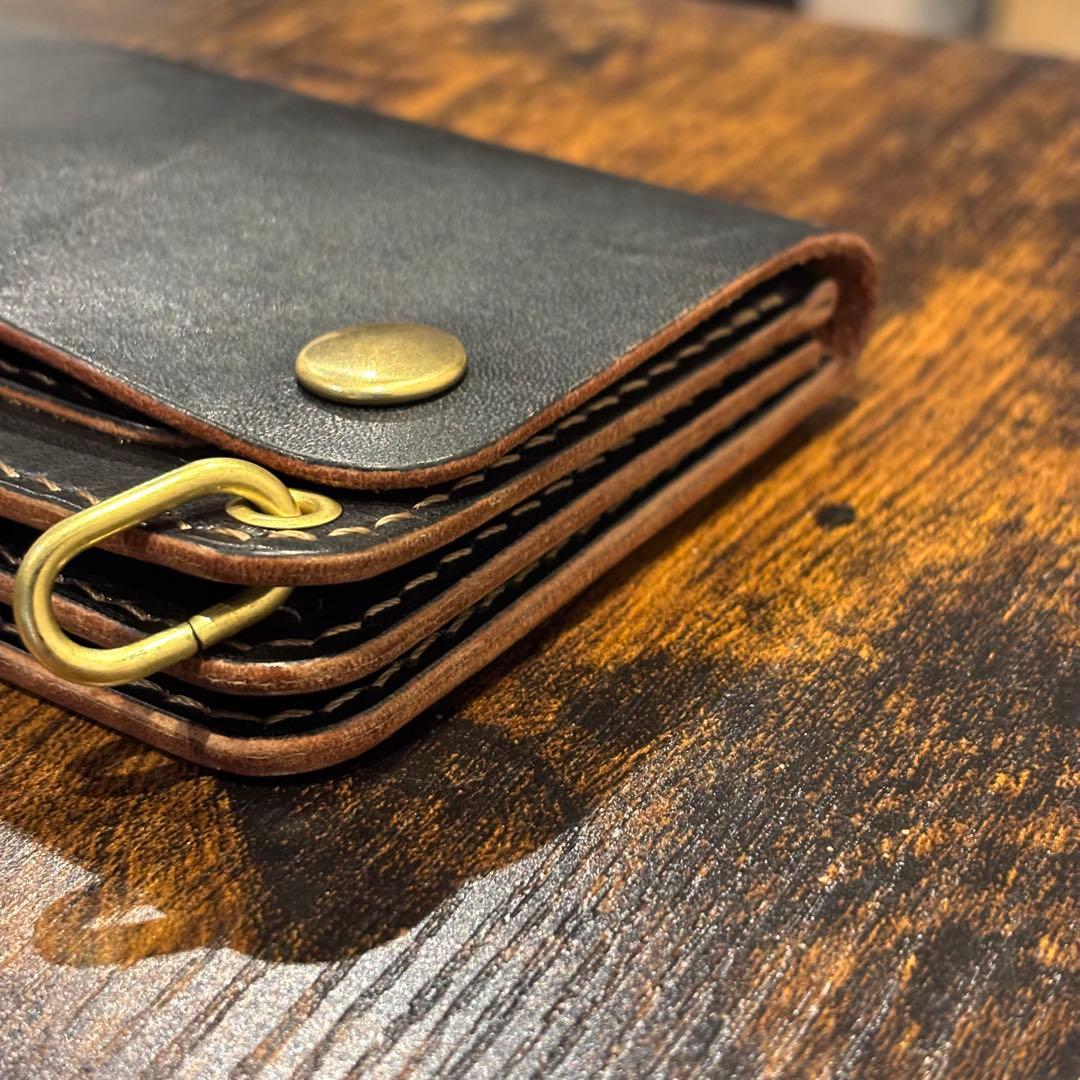 栃木レザー　ミドル　トラッカーウォレット　茶芯ブラック