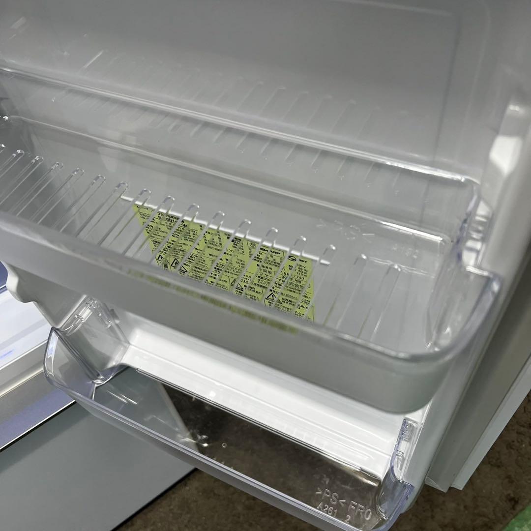 954⭕️冷蔵庫　シャープ　一人暮らし　小型　白　右開/左開対応　安い　設置無料