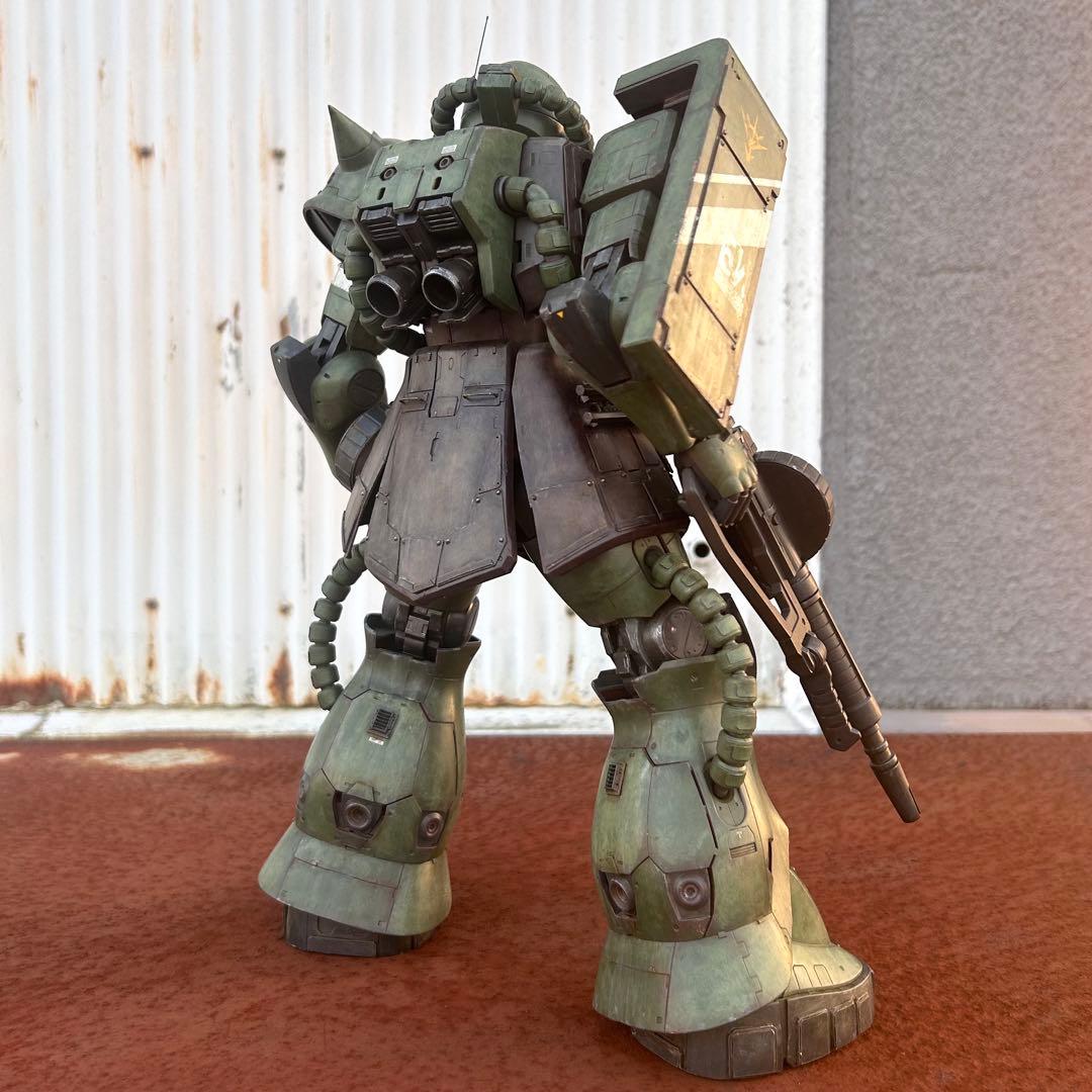 バンダイ　機動戦士ガンダム　1/48 メガサイズ　ザク　改造