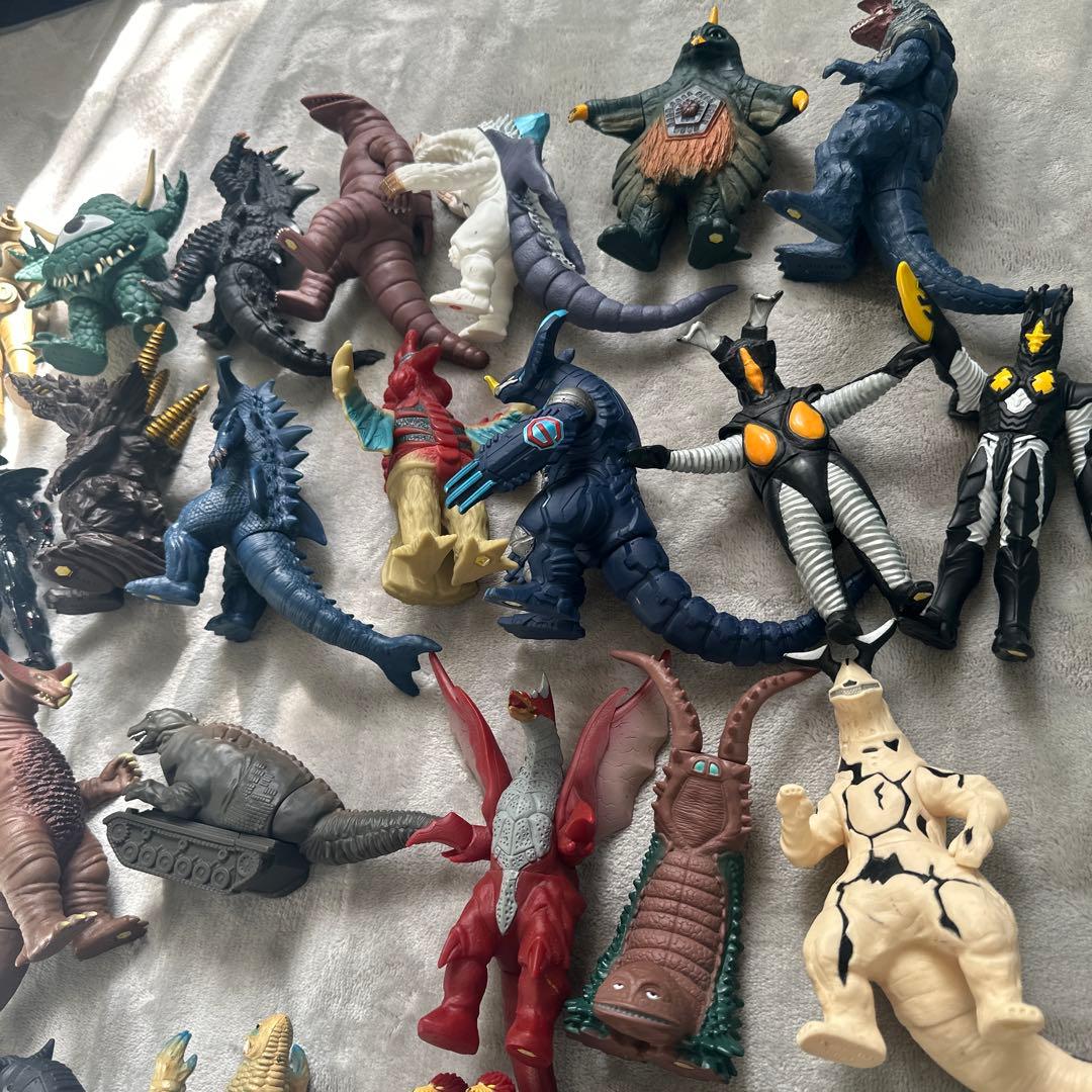 ウルトラマン　怪獣　フィギュア　35体