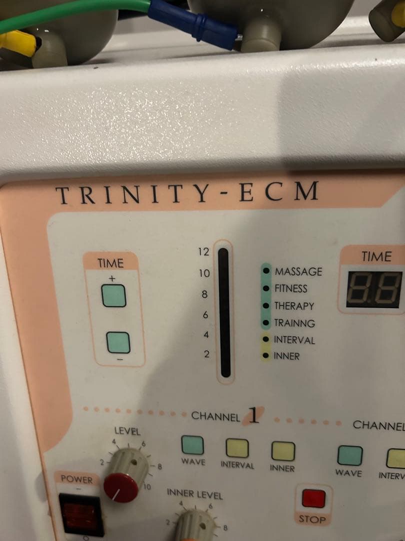 TRINITY-ECM 美顔器・美容器