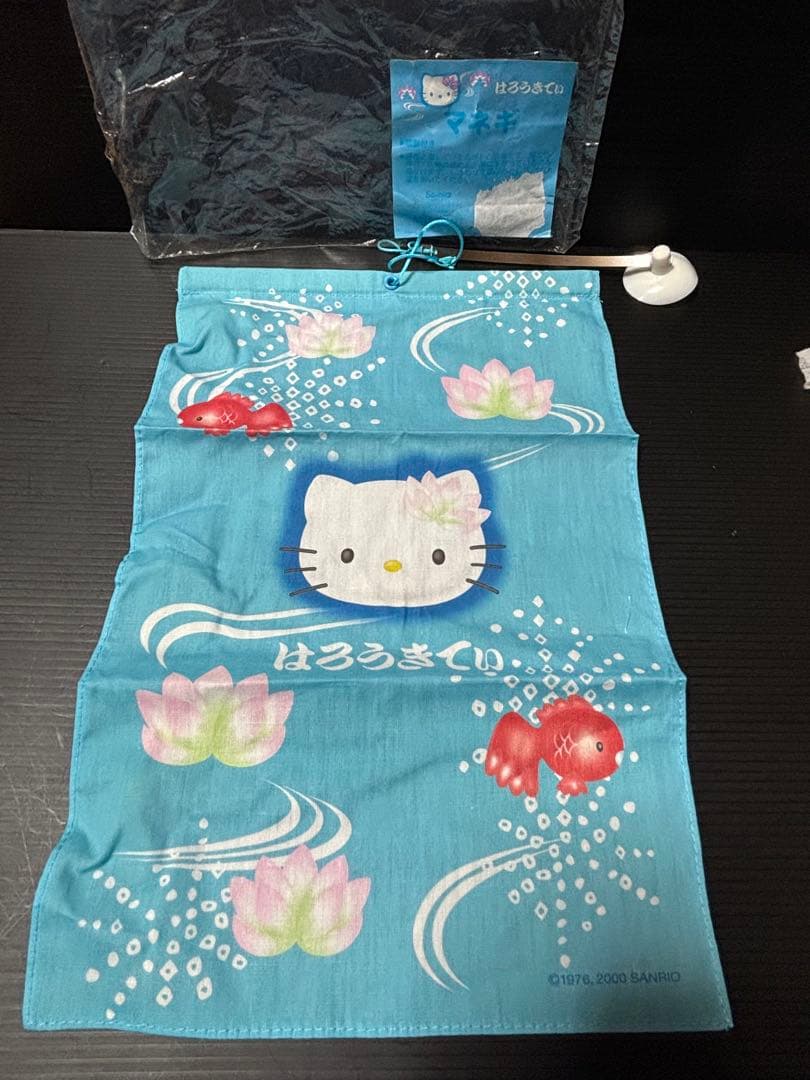 サンリオ　キティ　マネギ　吸盤付き招布　2000レトロ