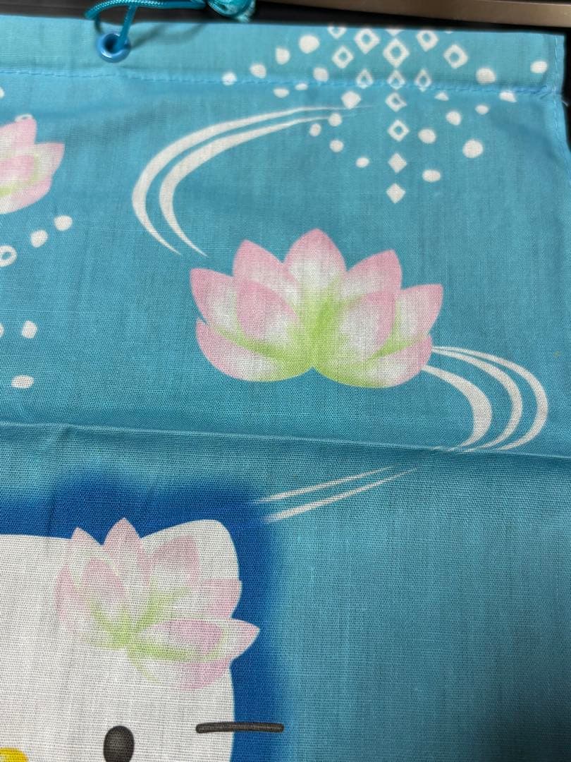 サンリオ　キティ　マネギ　吸盤付き招布　2000レトロ