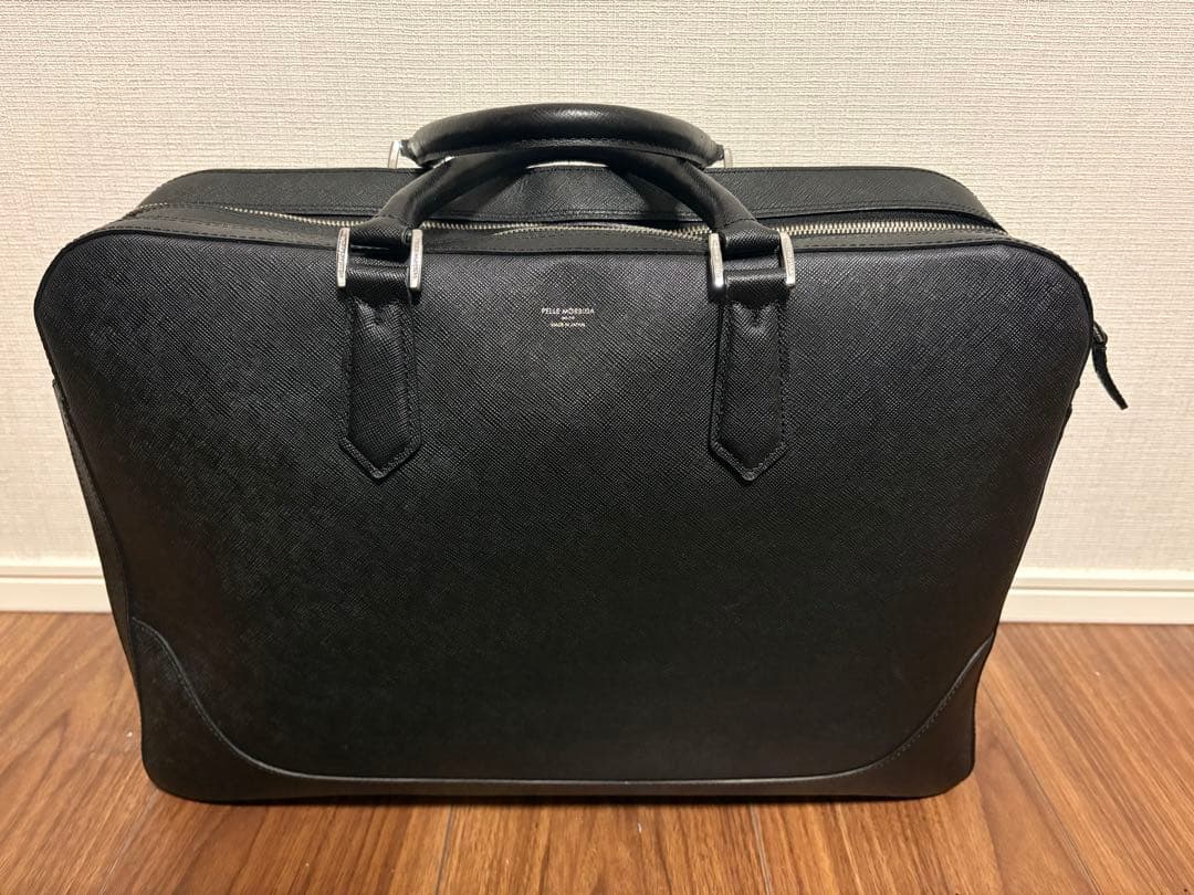 【美品】ペッレモルビダ　ブリーフバッグ （２室タイプ）