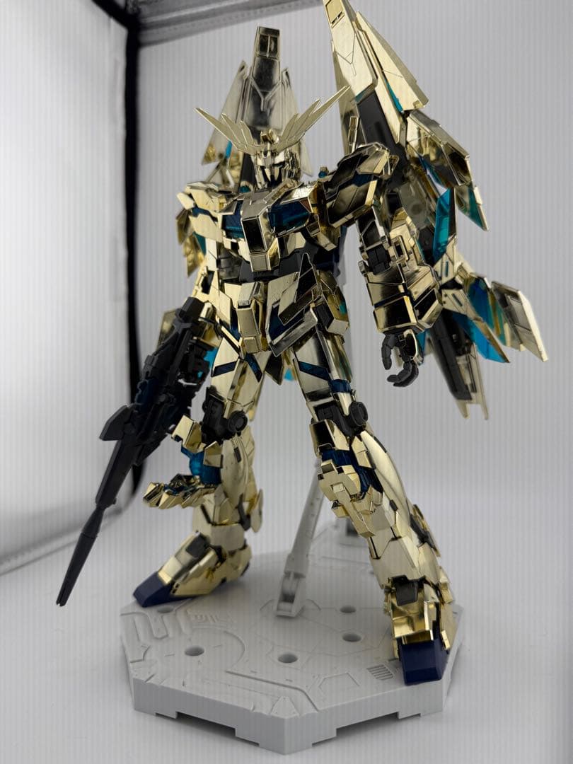 MGユニコーンガンダム3号機フェネクス ガンプラ