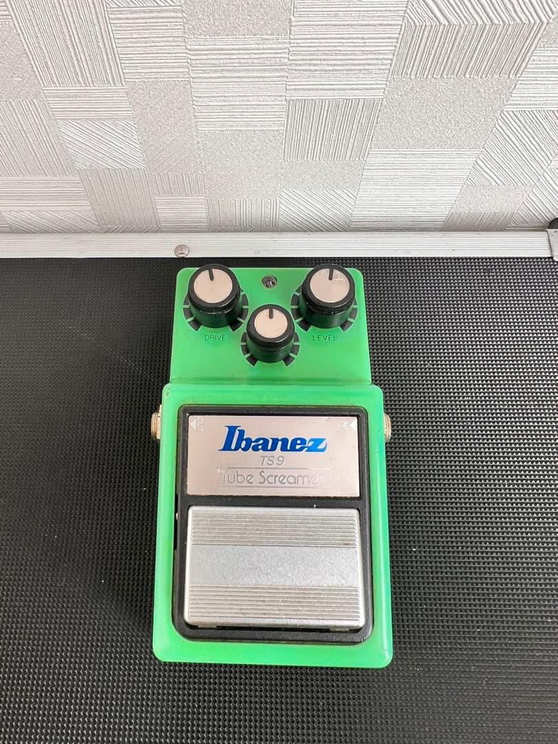 ギター Ibanez Tube Screamer TS9