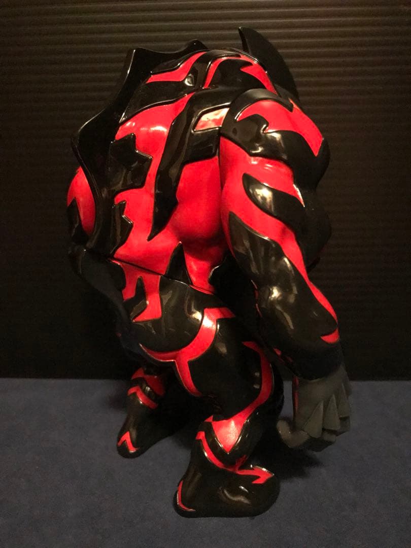 墓場の画廊×ももこ（Momoco Studio）ウルトラマンベリアル　フィギュア